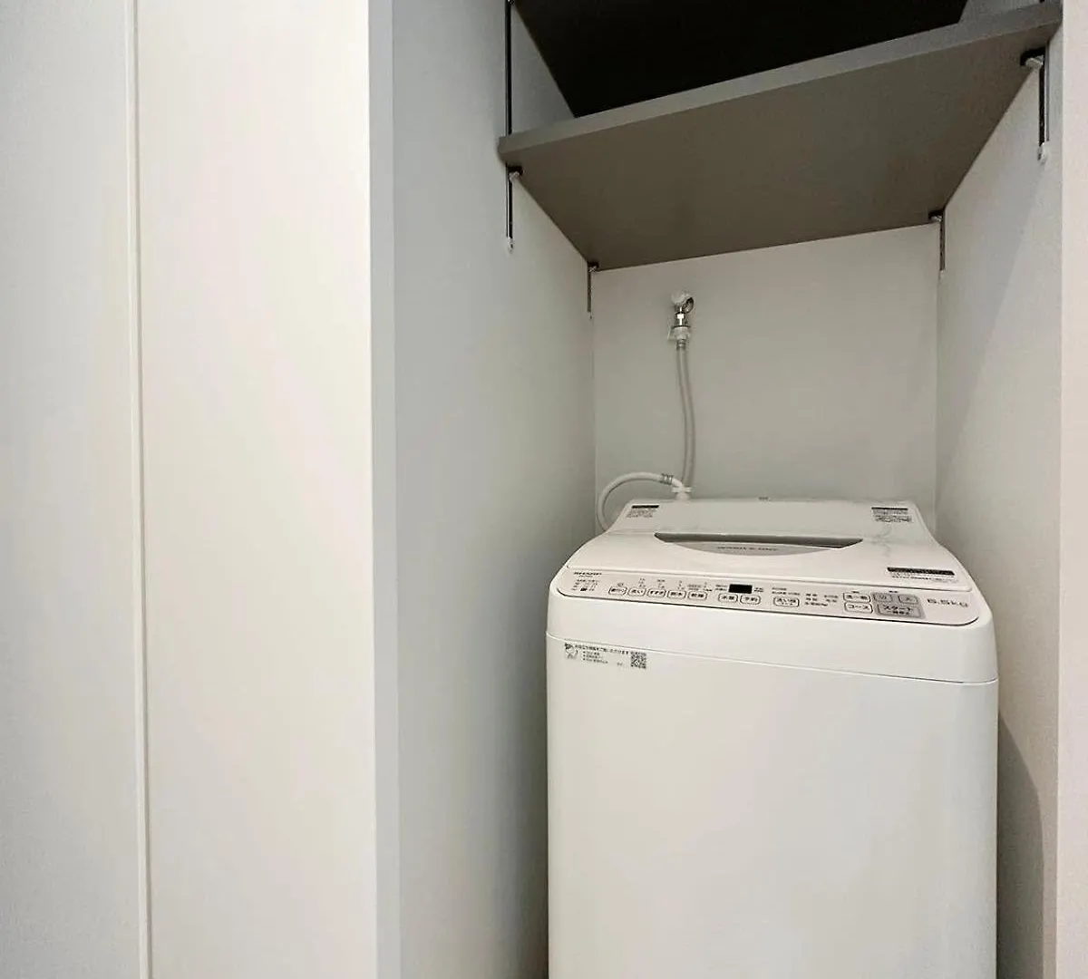 Bhotel Rijodori - Cozy Studio In City Center, Breakfast Included Hiroshima 0*,  Japan